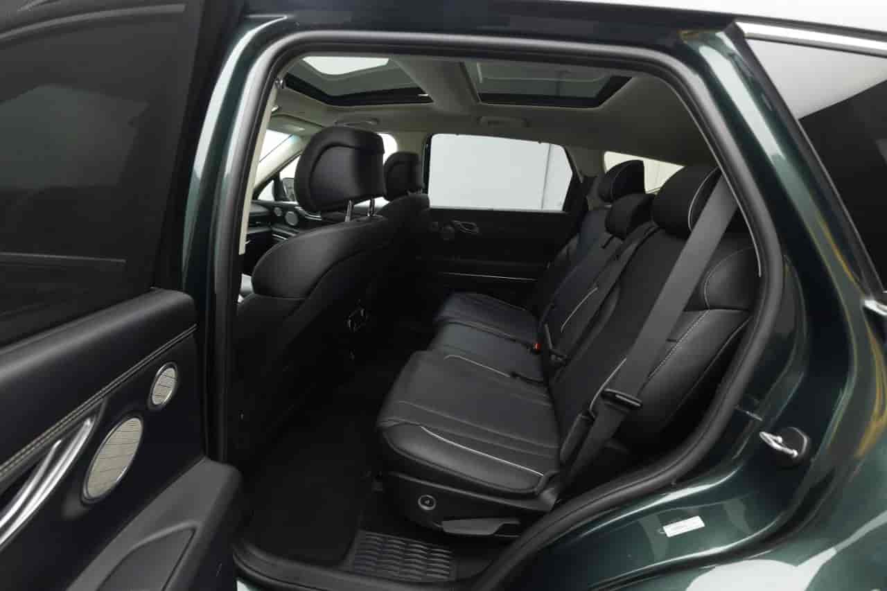 GENESIS GV80 - 8