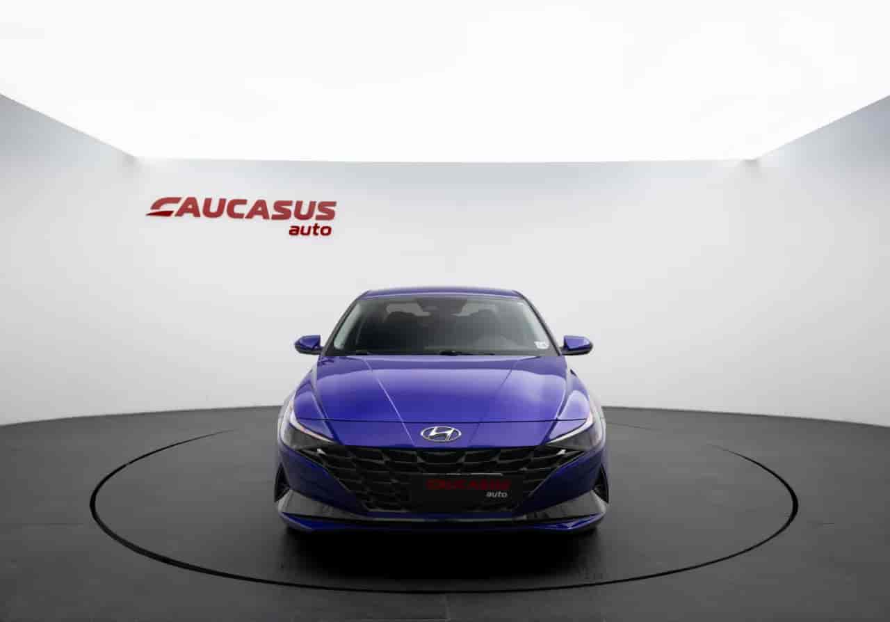 HYUNDAI Elantra - 2