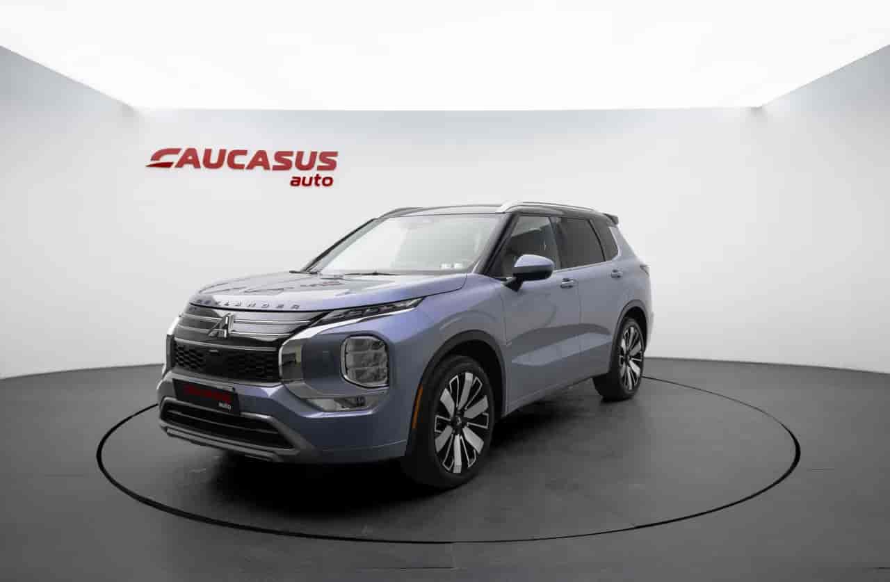 MITSUBISHI Outlander - 1