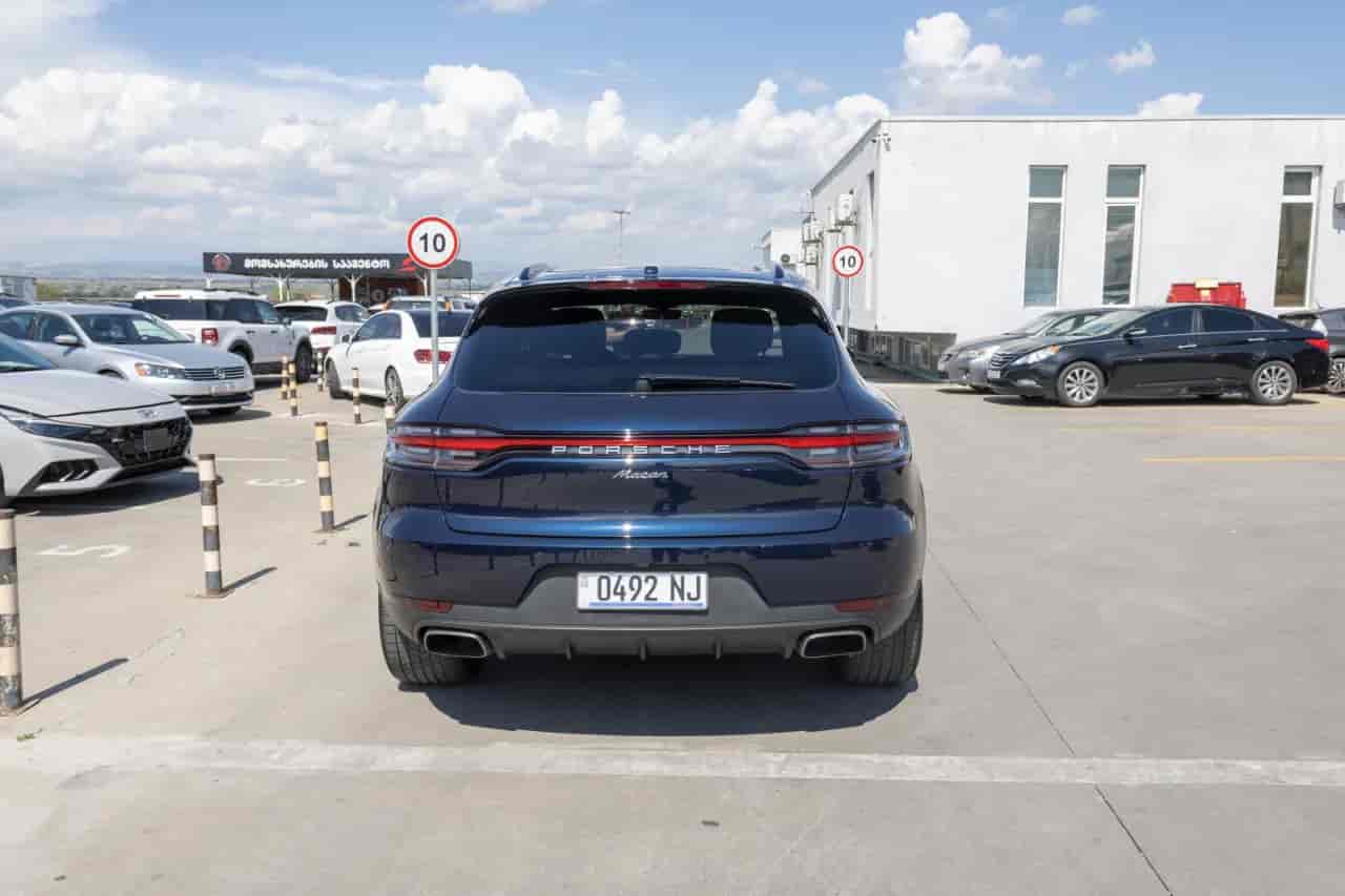 PORSCHE Macan - 5