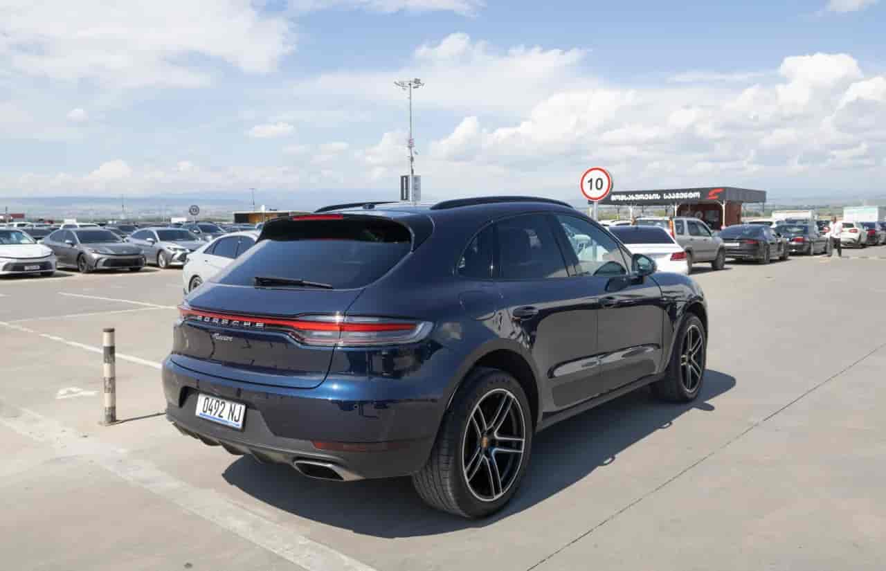PORSCHE Macan - 4