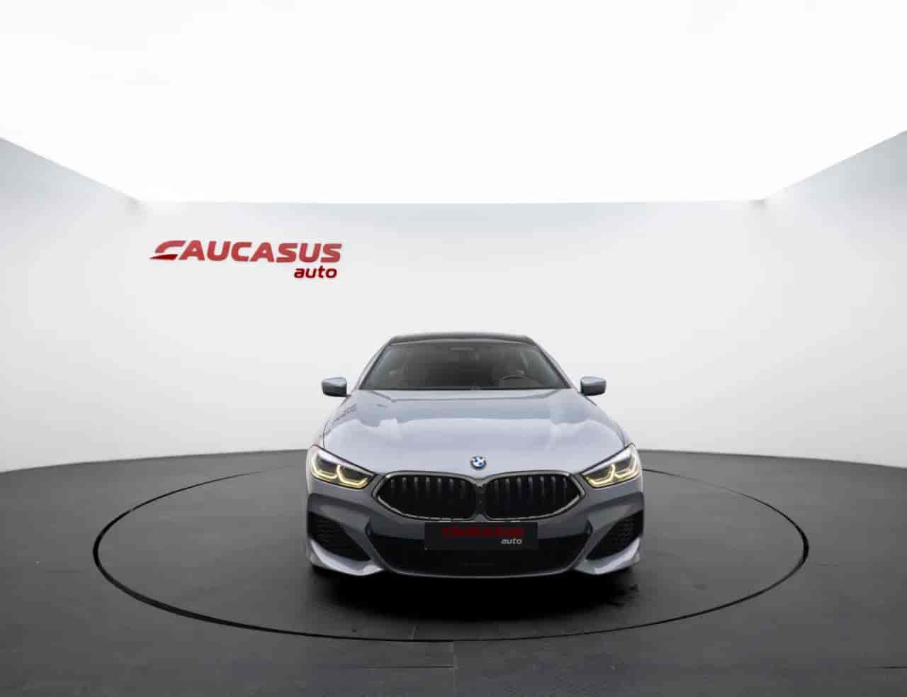 BMW 8-Series - 2