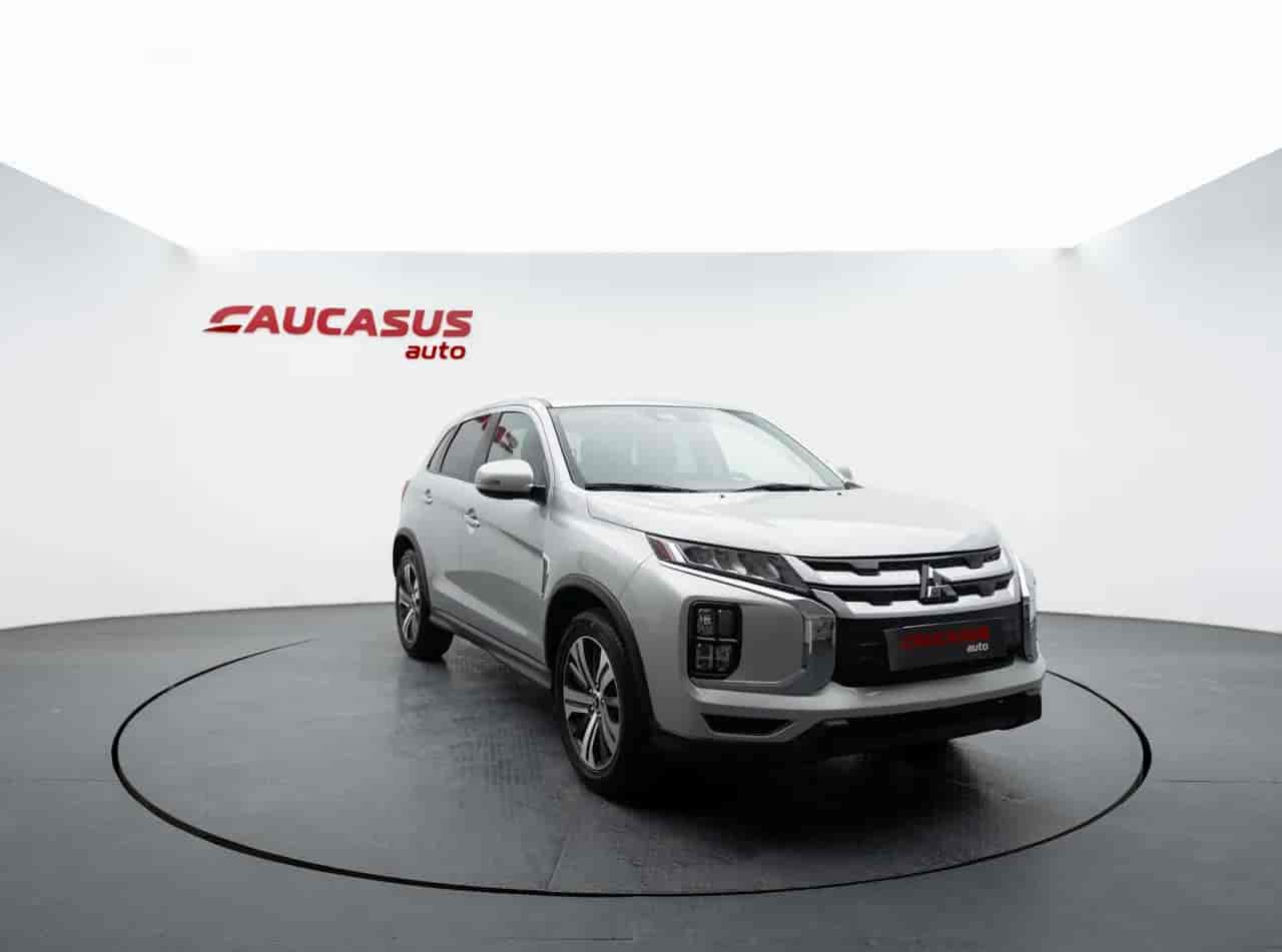 MITSUBISHI Outlander Sport - 3