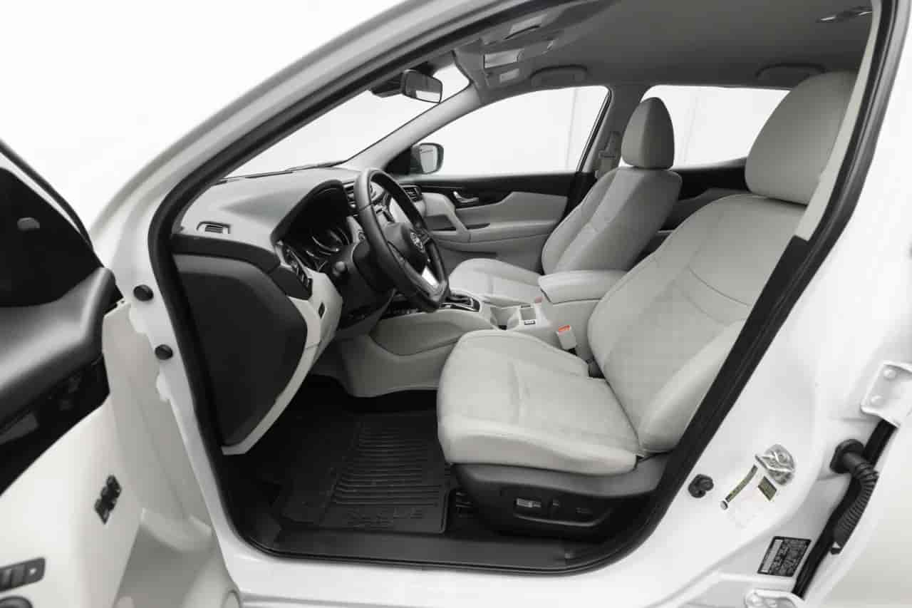 NISSAN Rogue - 10