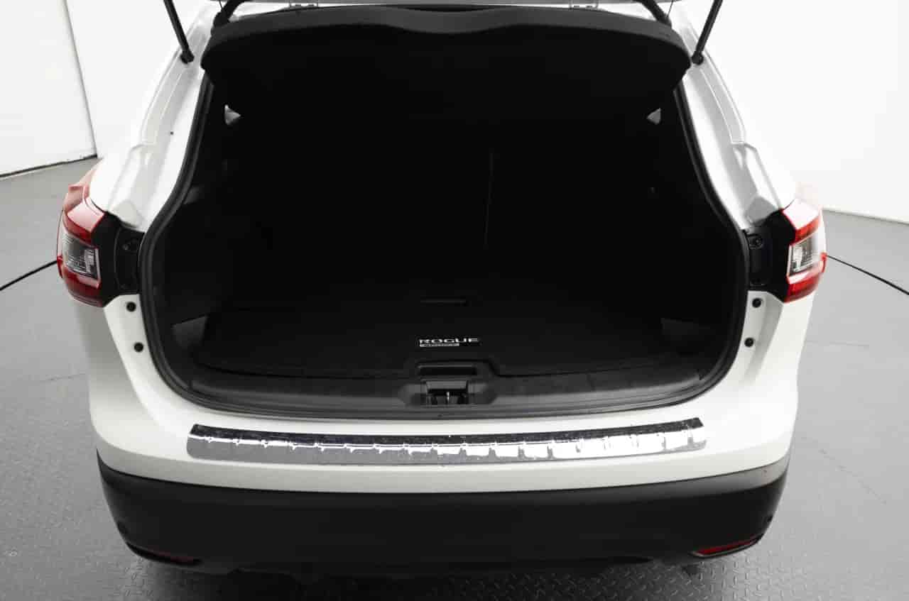 NISSAN Rogue - 7
