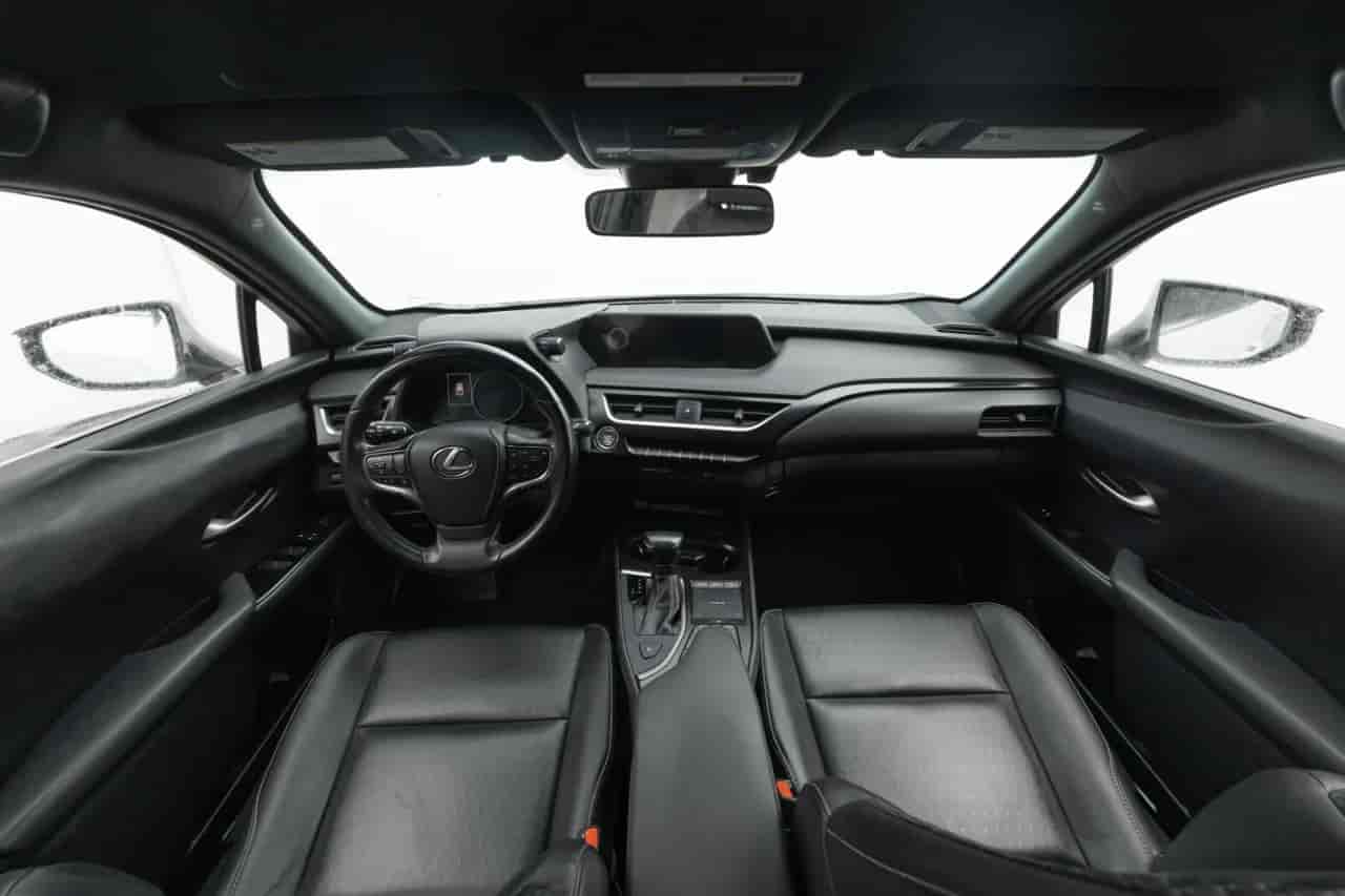 LEXUS UX - 9