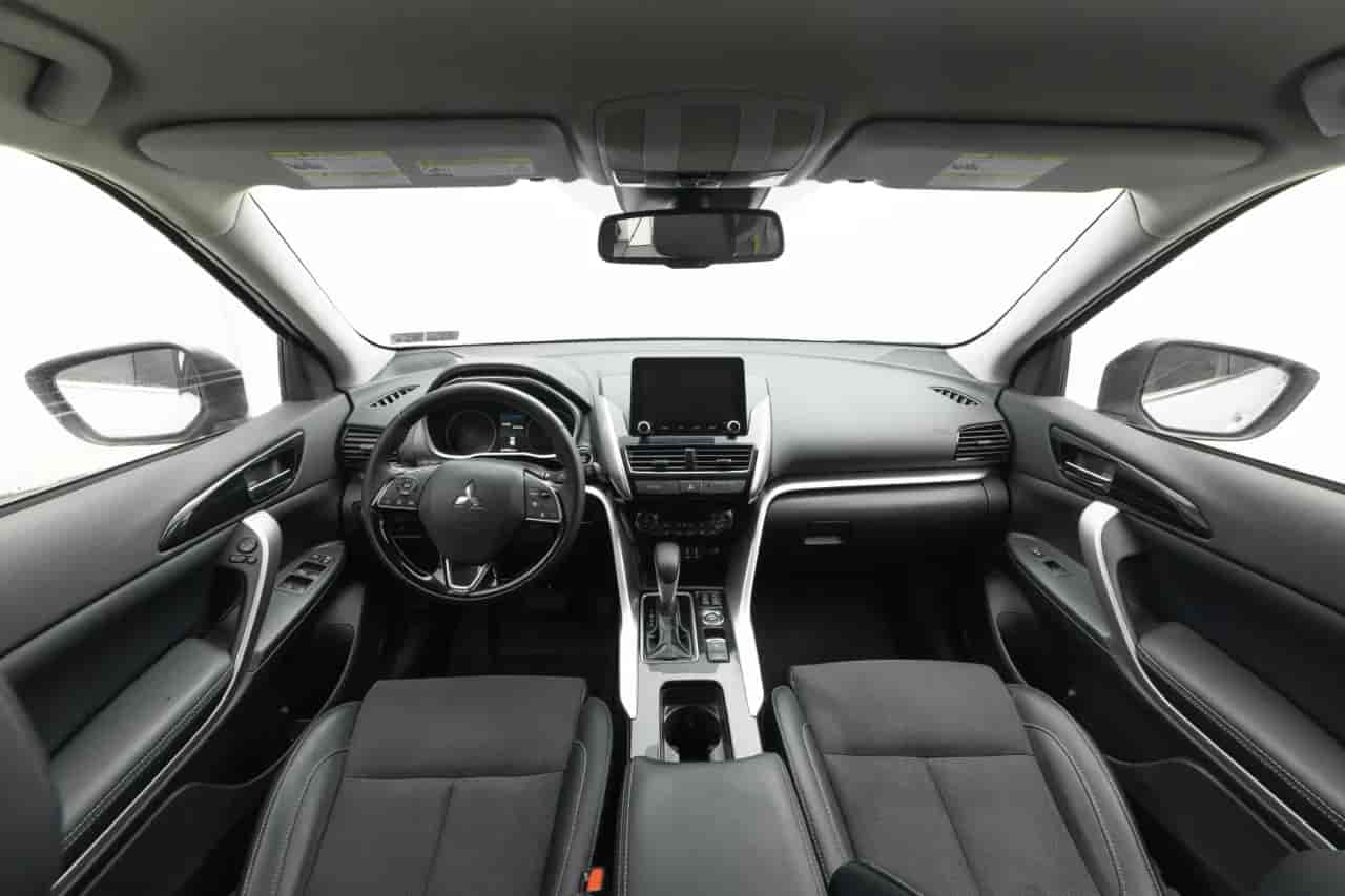 MITSUBISHI Eclipse Cross - 9
