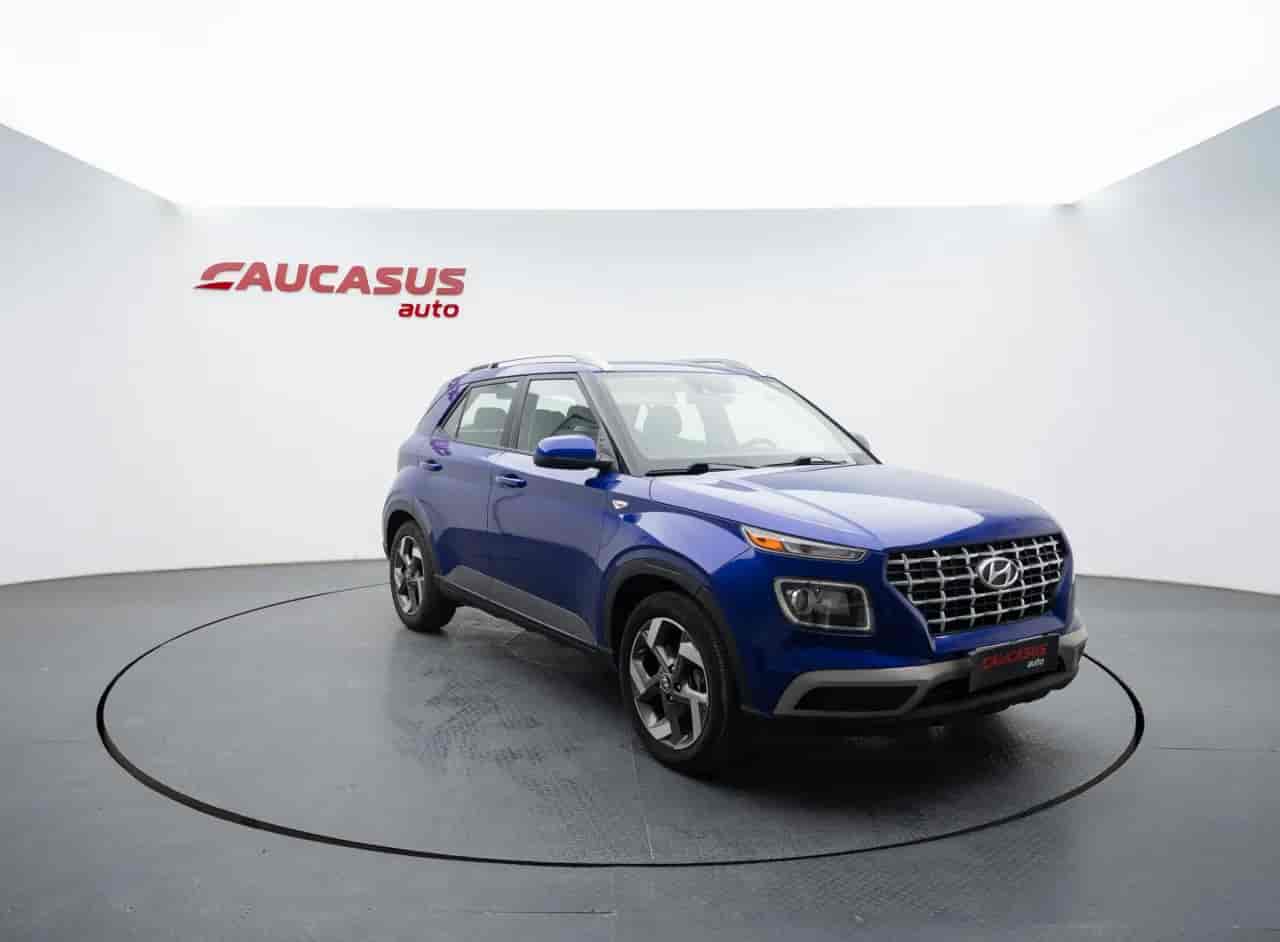 HYUNDAI Venue - 3