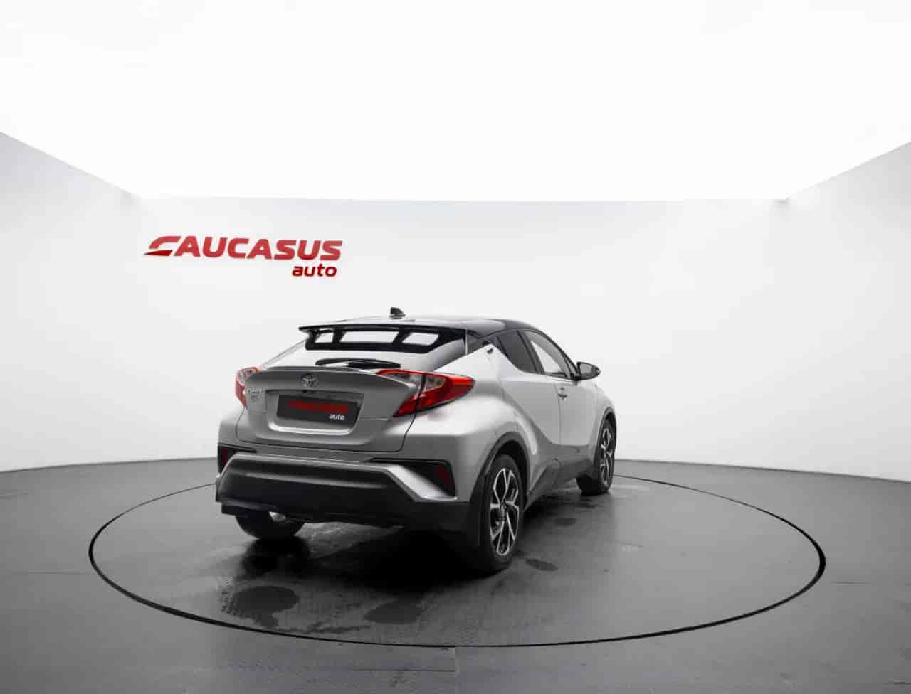 TOYOTA C-HR - 4