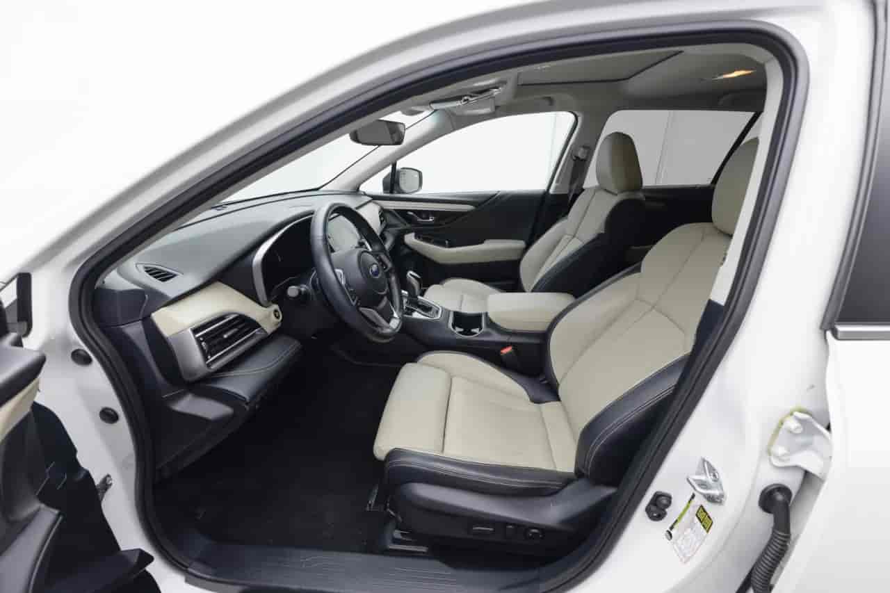 SUBARU Outback - 10