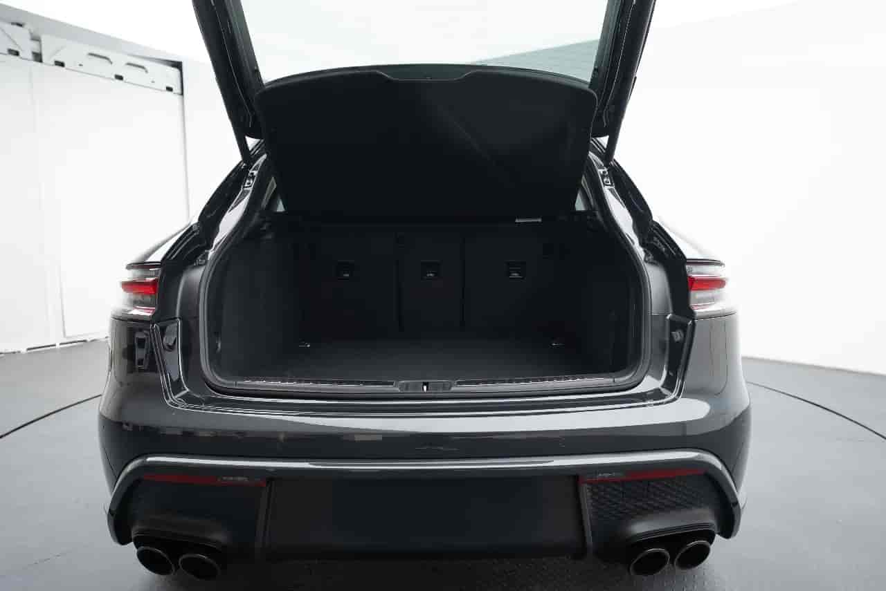 PORSCHE Macan - 10