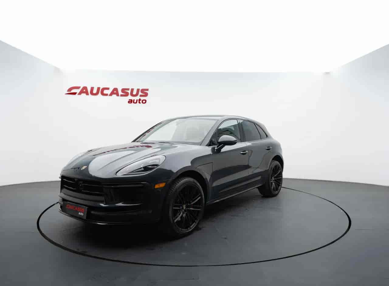 PORSCHE Macan - 1