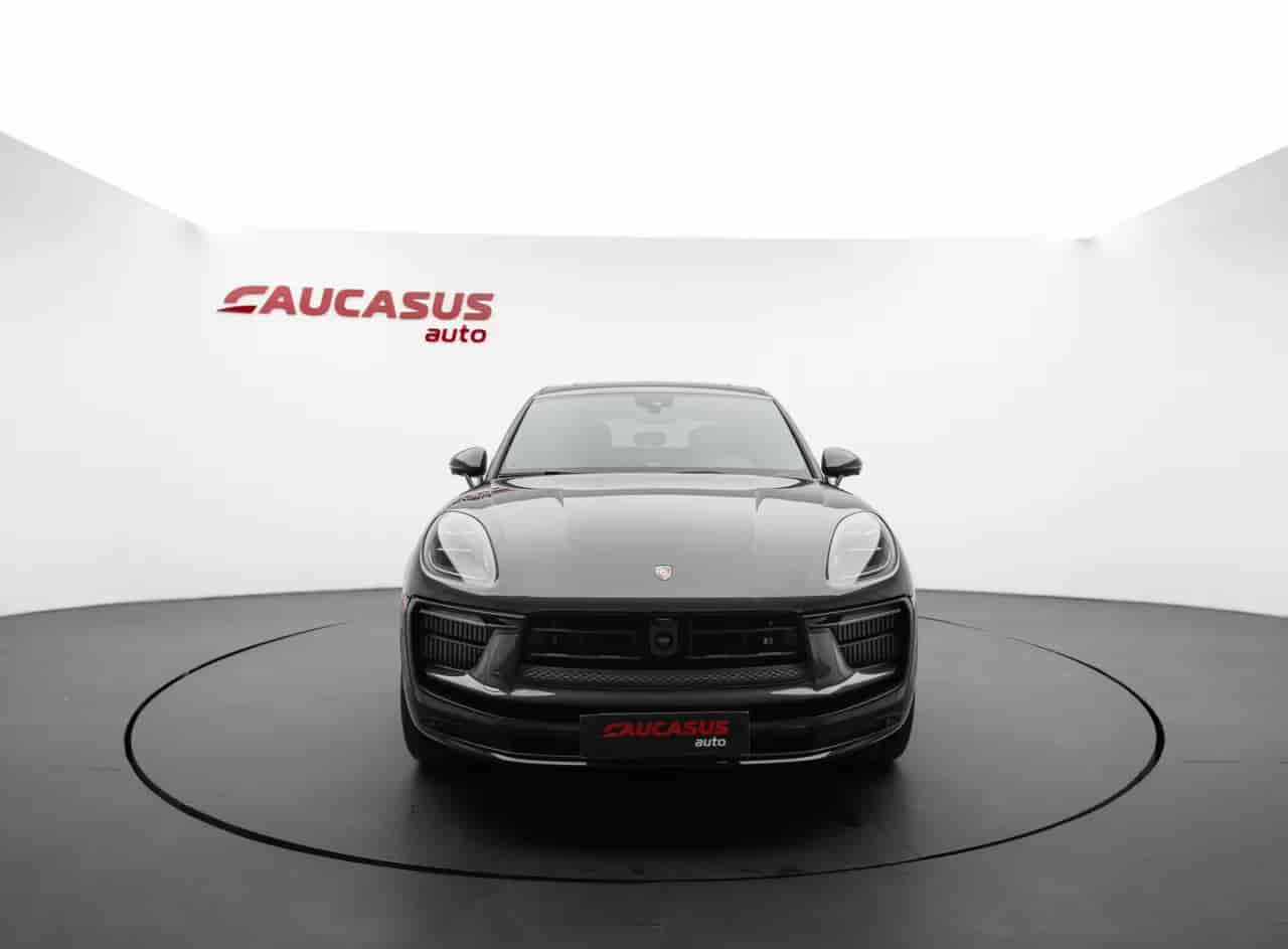 PORSCHE Macan - 2