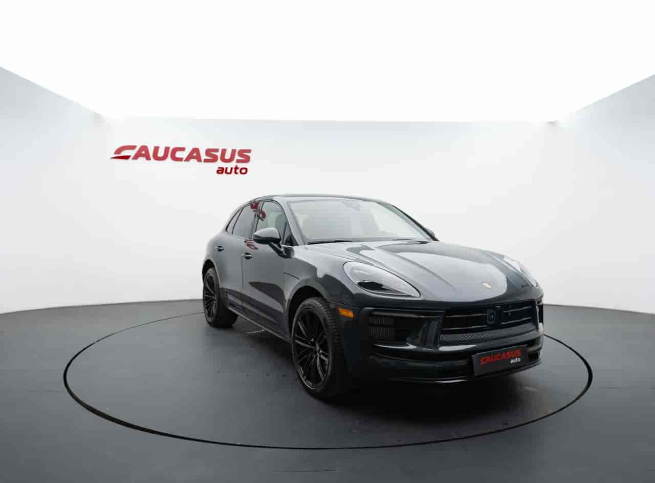 PORSCHE Macan - 3