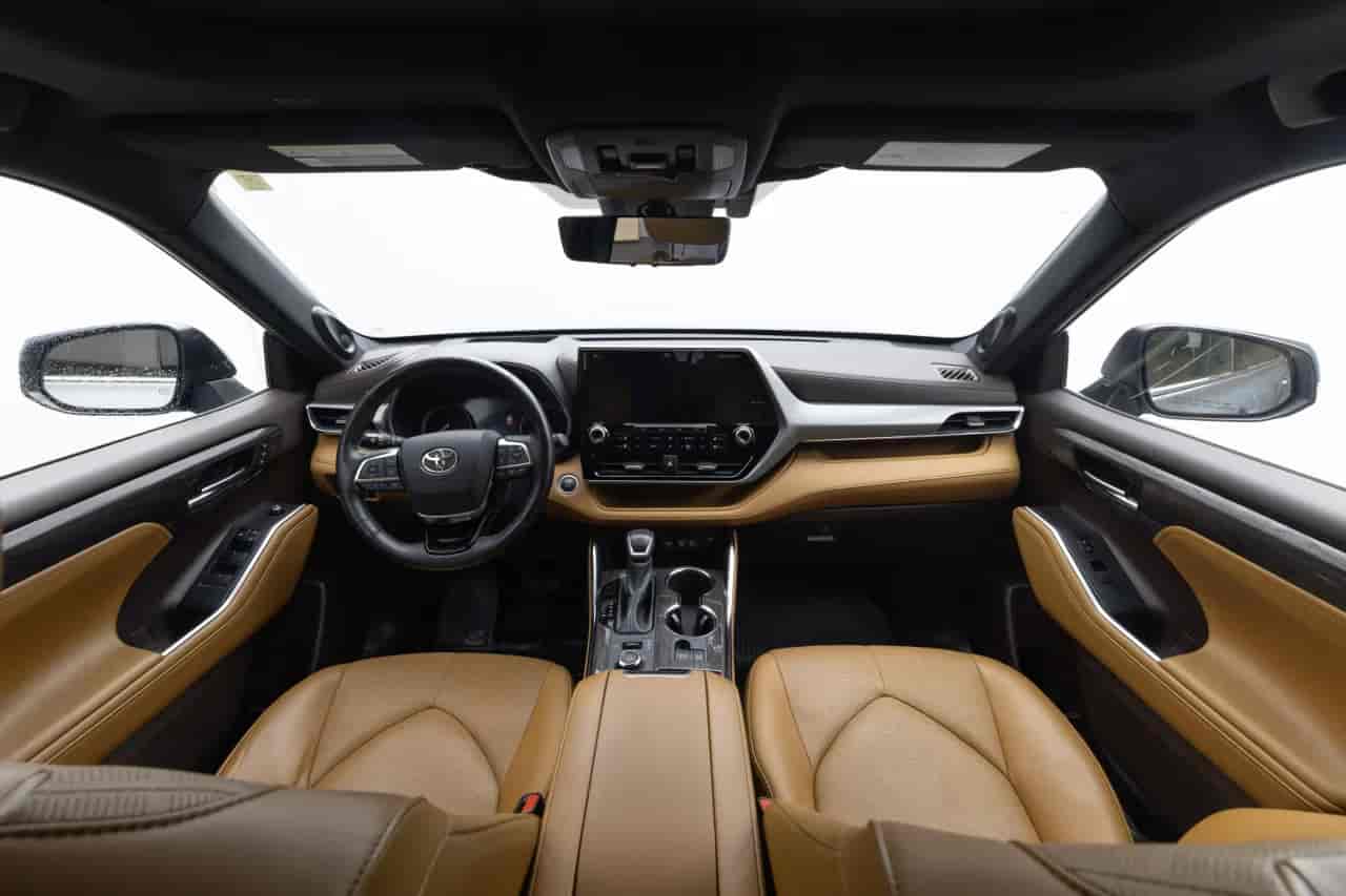 TOYOTA Highlander - 9