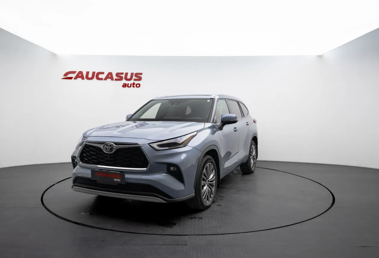 2021 TOYOTA Highlander