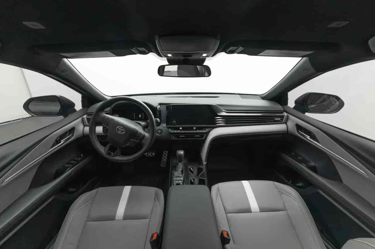 TOYOTA Camry - 9