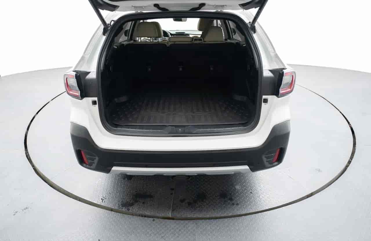 SUBARU Outback - 7