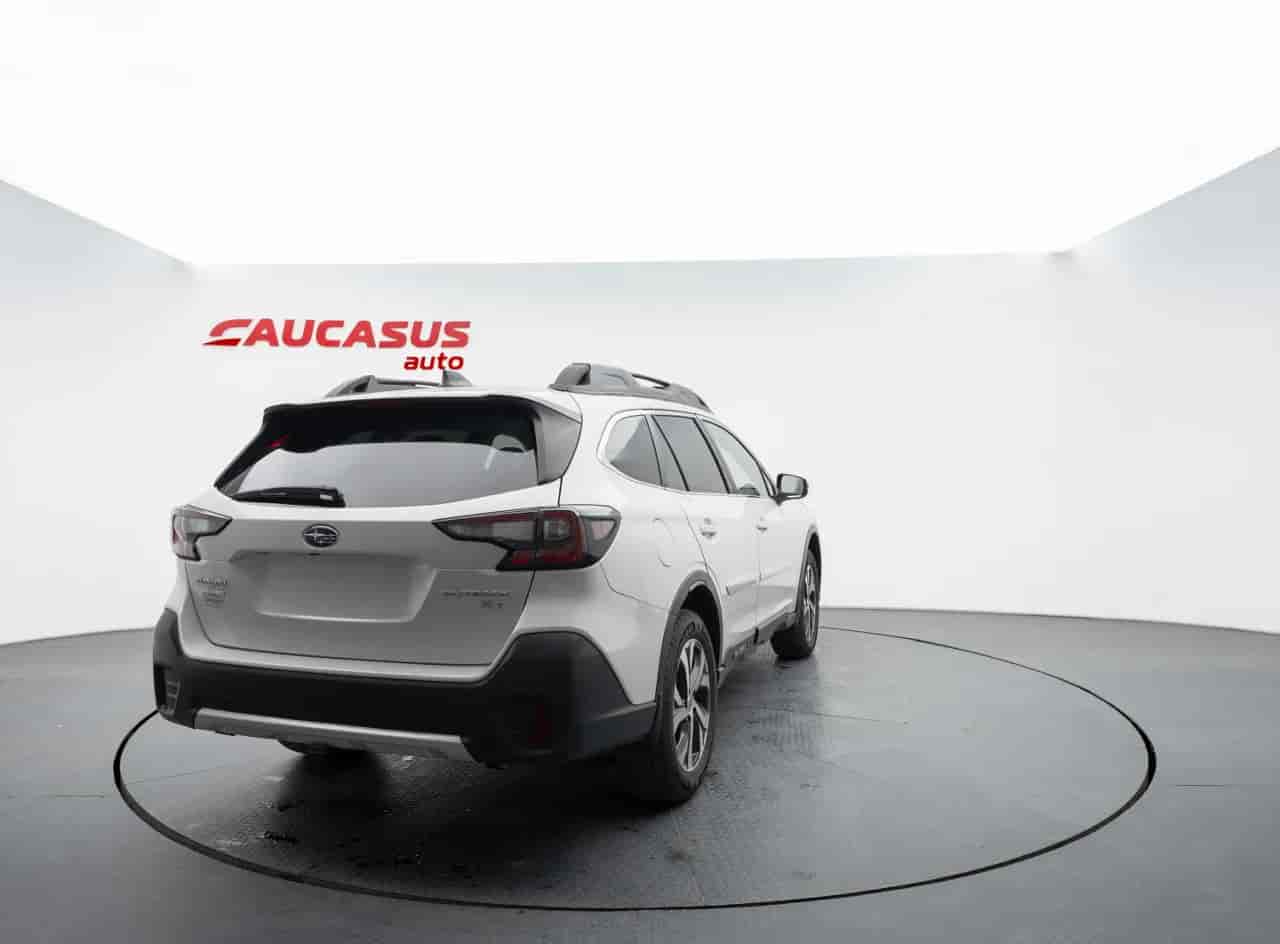 SUBARU Outback - 4