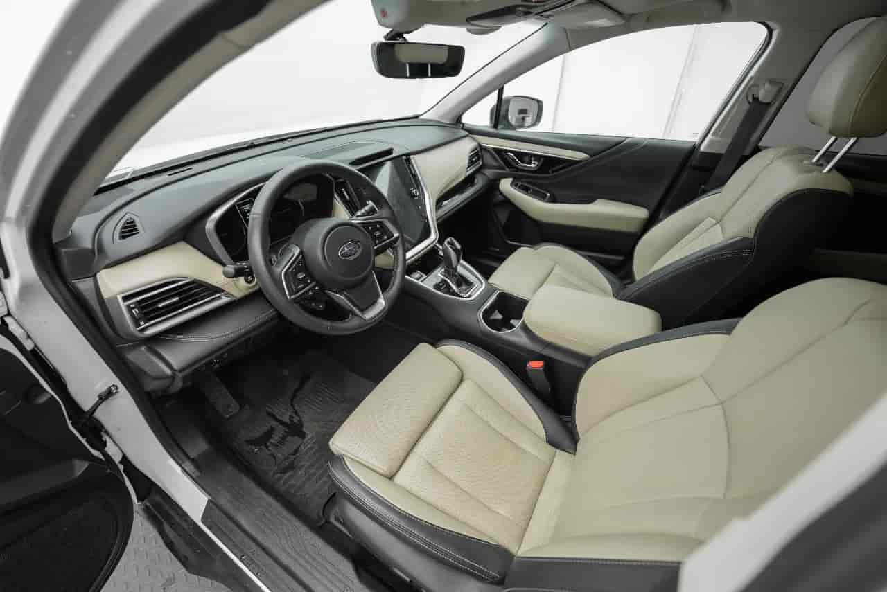 SUBARU Outback - 10