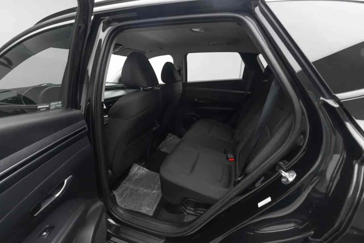HYUNDAI Tucson - 8