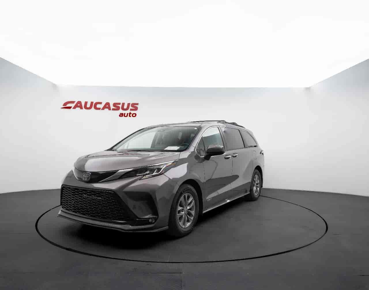 TOYOTA Sienna - 1