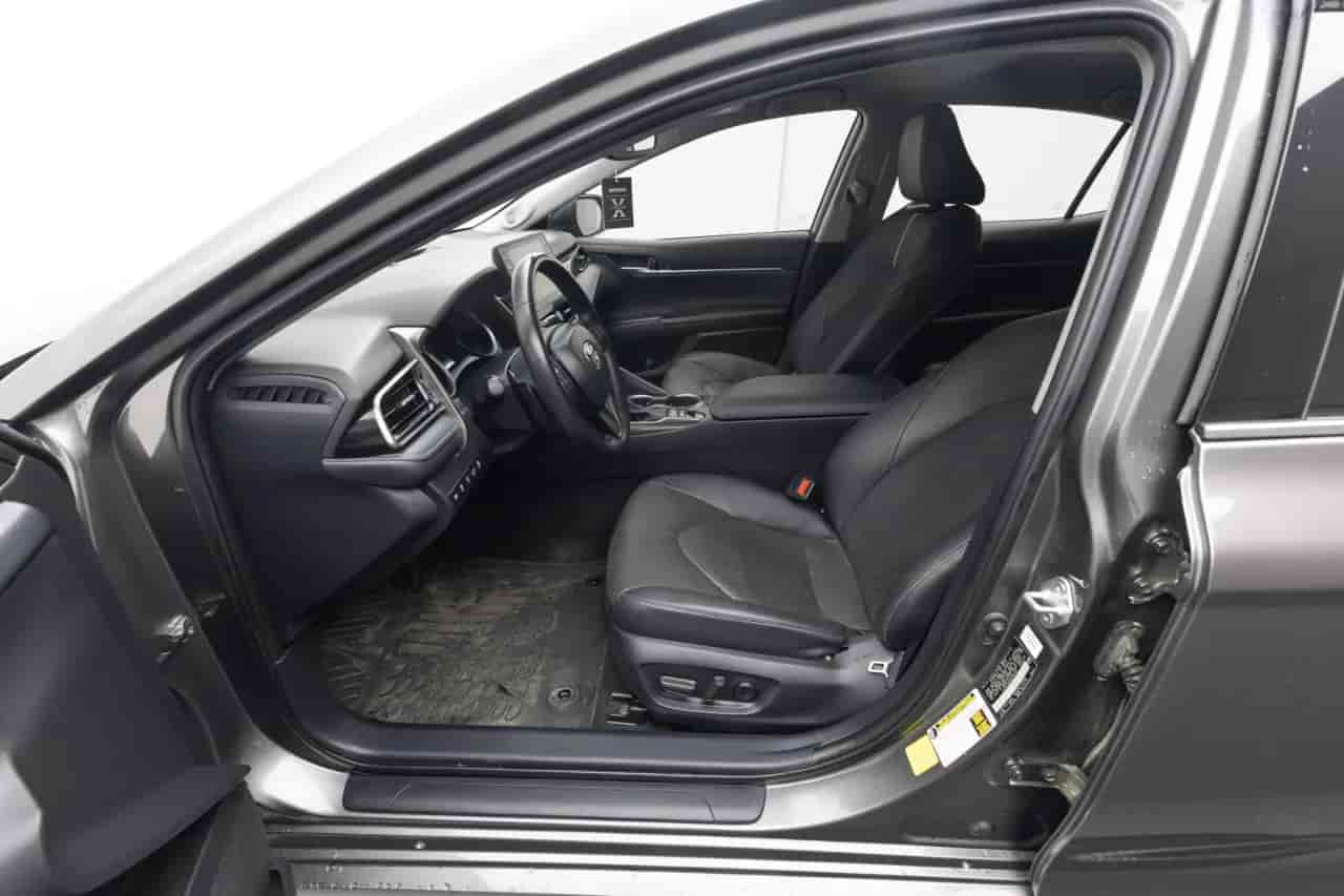 TOYOTA Camry - 10