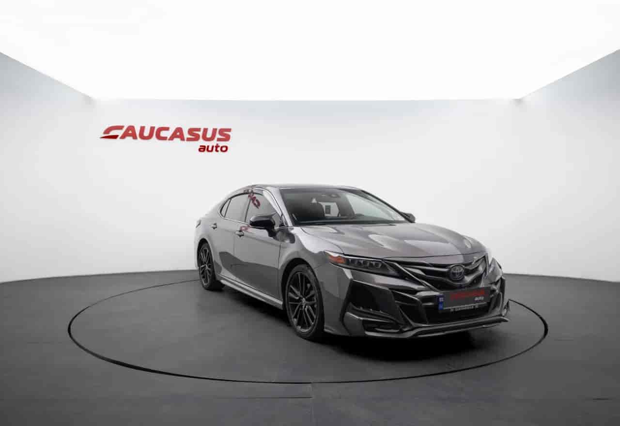 TOYOTA Camry - 3