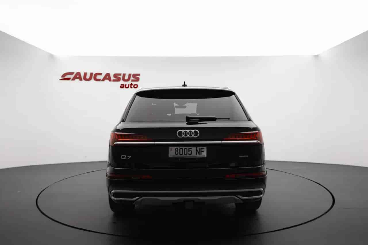 AUDI Q7 - 5