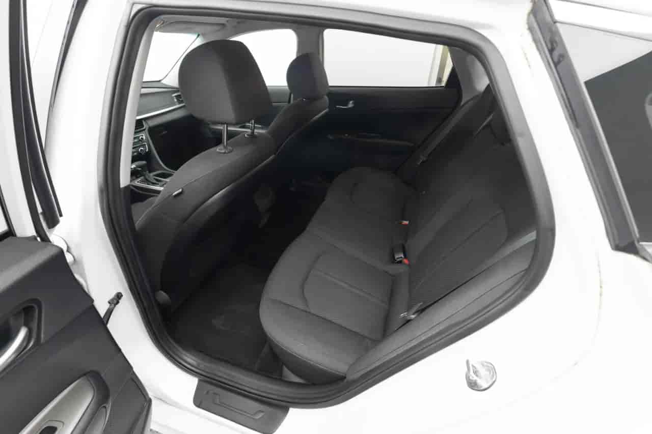 KIA Optima - 8