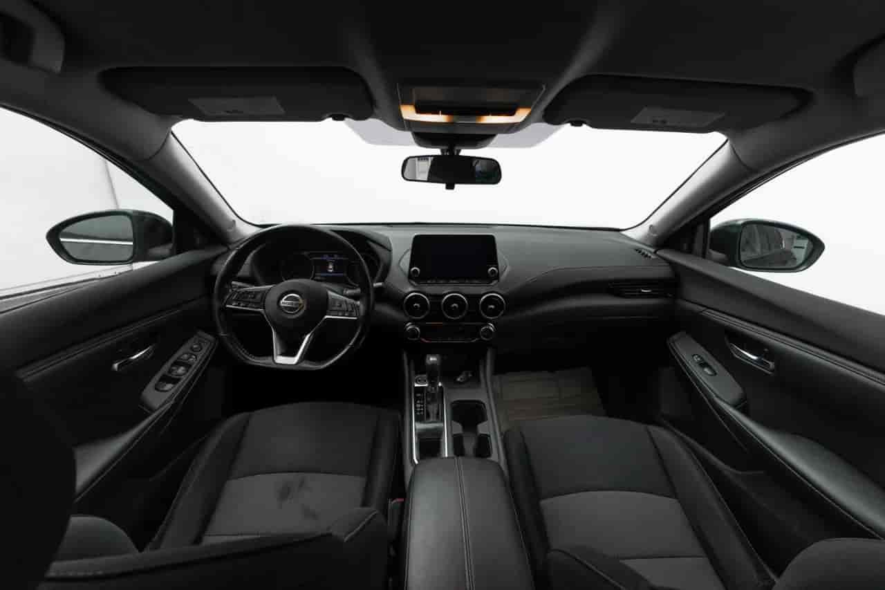 NISSAN Sentra - 9