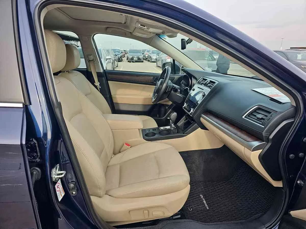 SUBARU Outback - 10