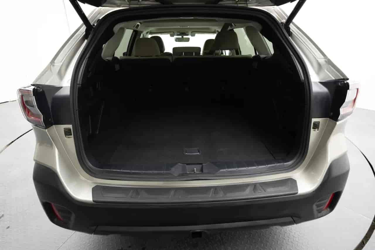 SUBARU Outback - 7