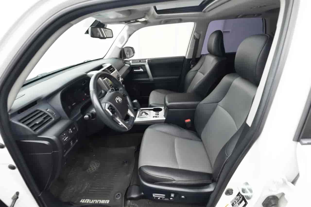 TOYOTA 4-Runner - 10