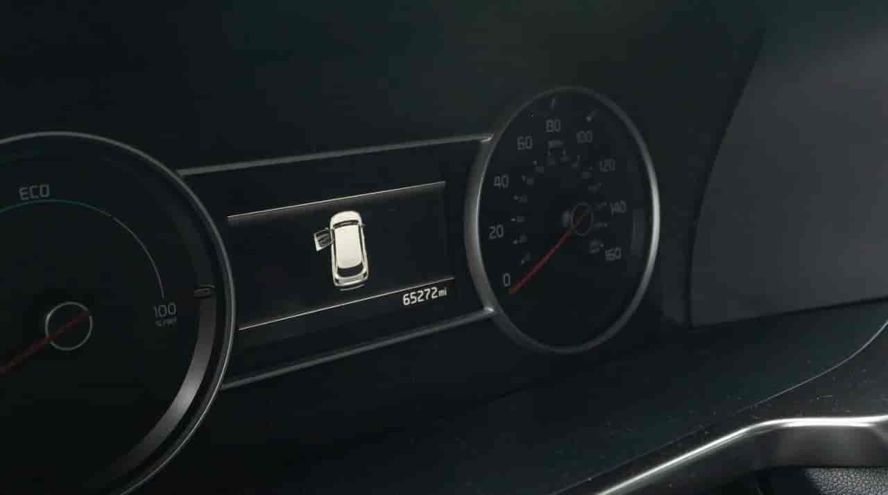 KIA Sorento - 10