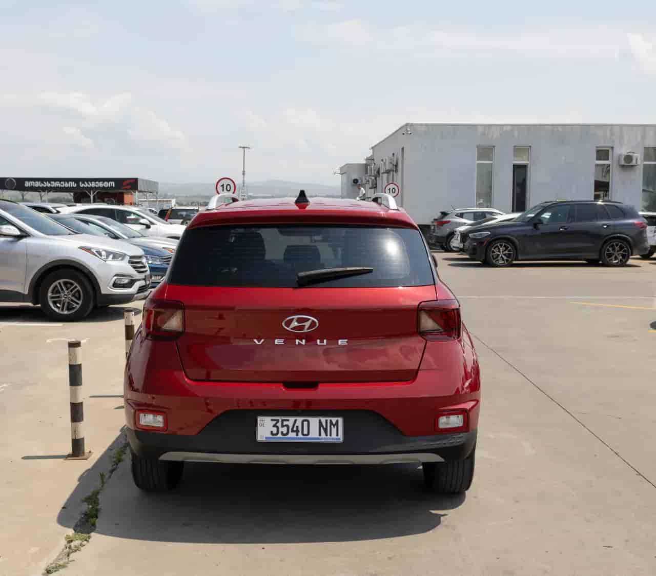 HYUNDAI Venue - 5