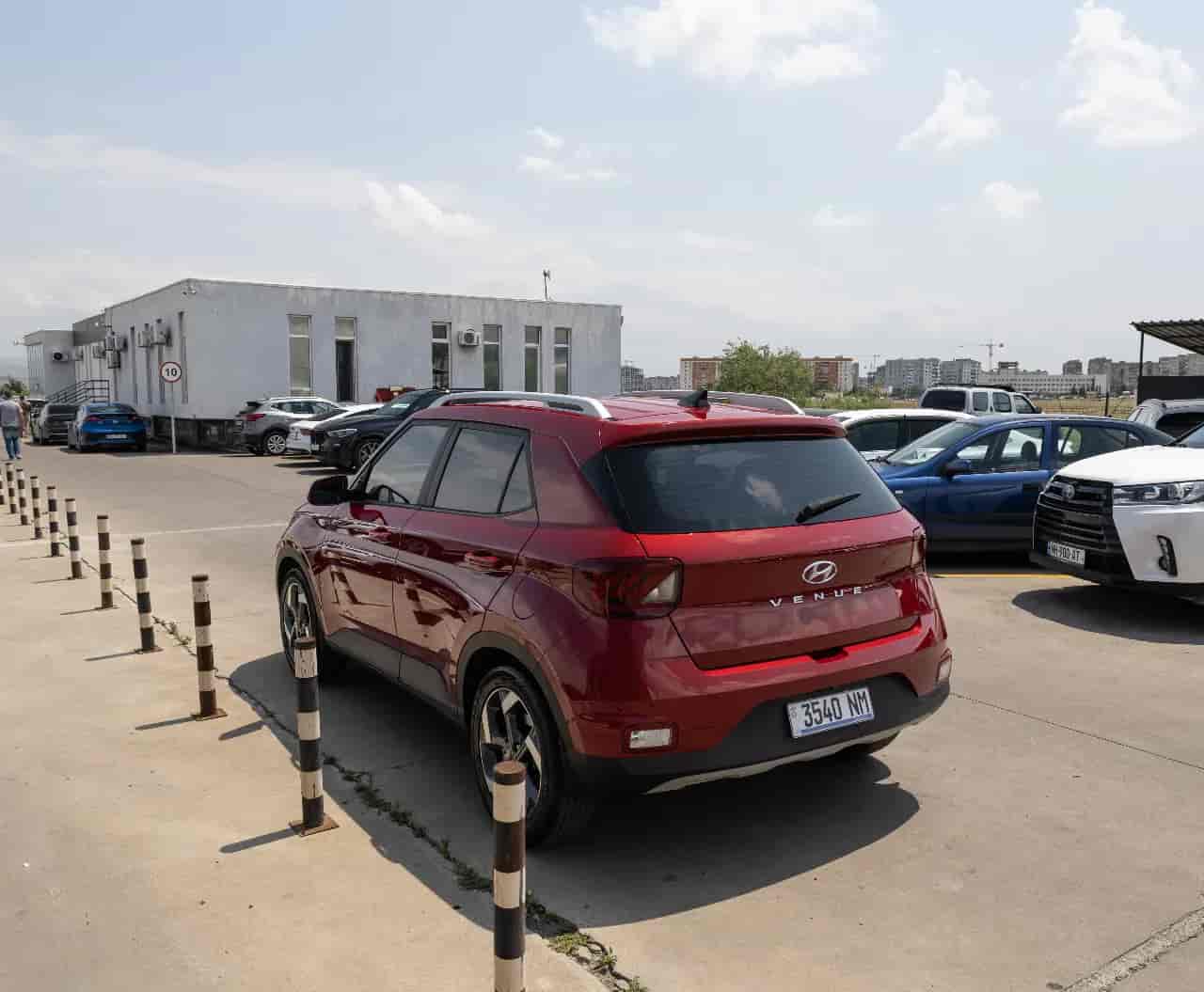 HYUNDAI Venue - 6