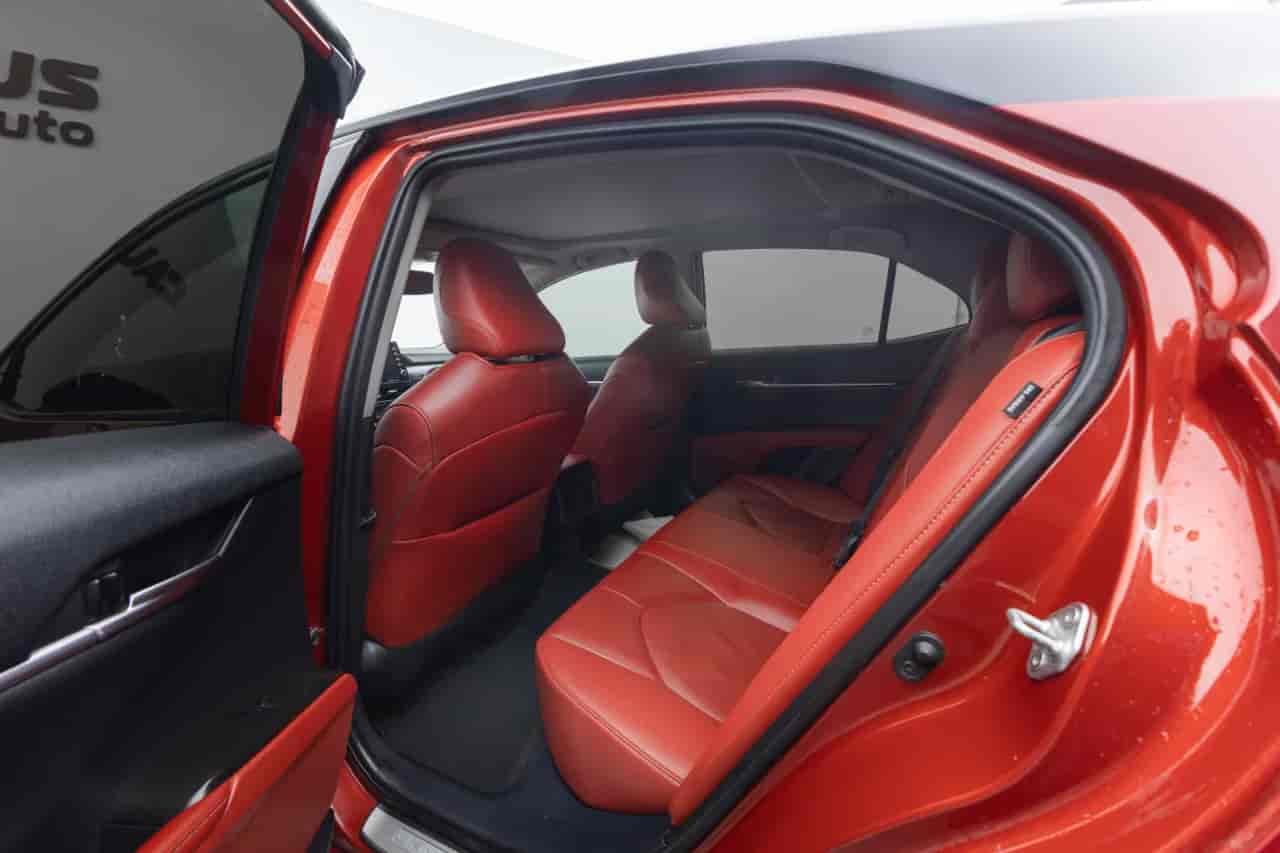 TOYOTA Camry - 9