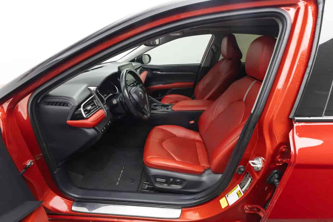 TOYOTA Camry - 10