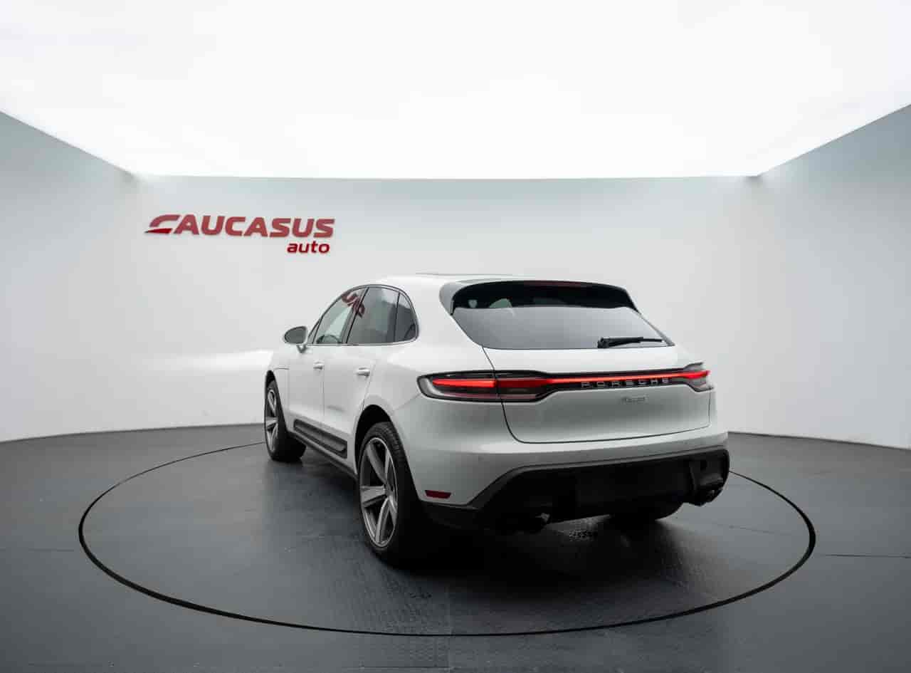 PORSCHE Macan - 6