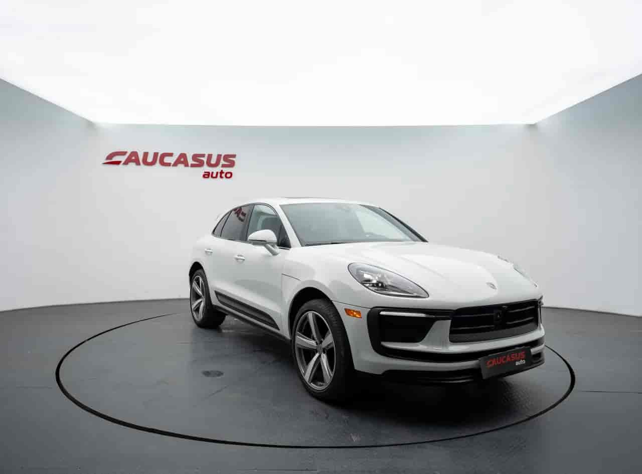 PORSCHE Macan - 3