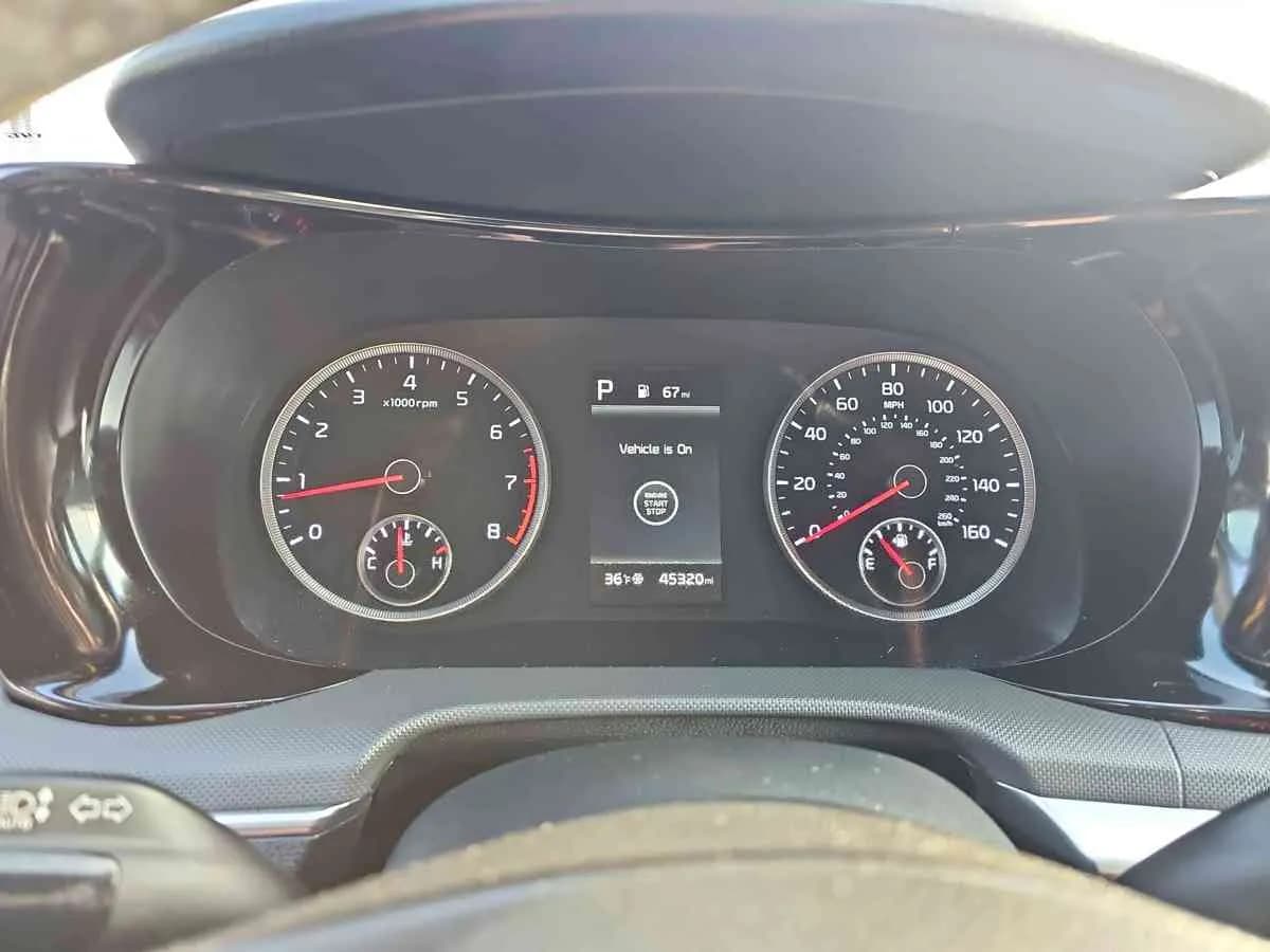 KIA K5 - 10