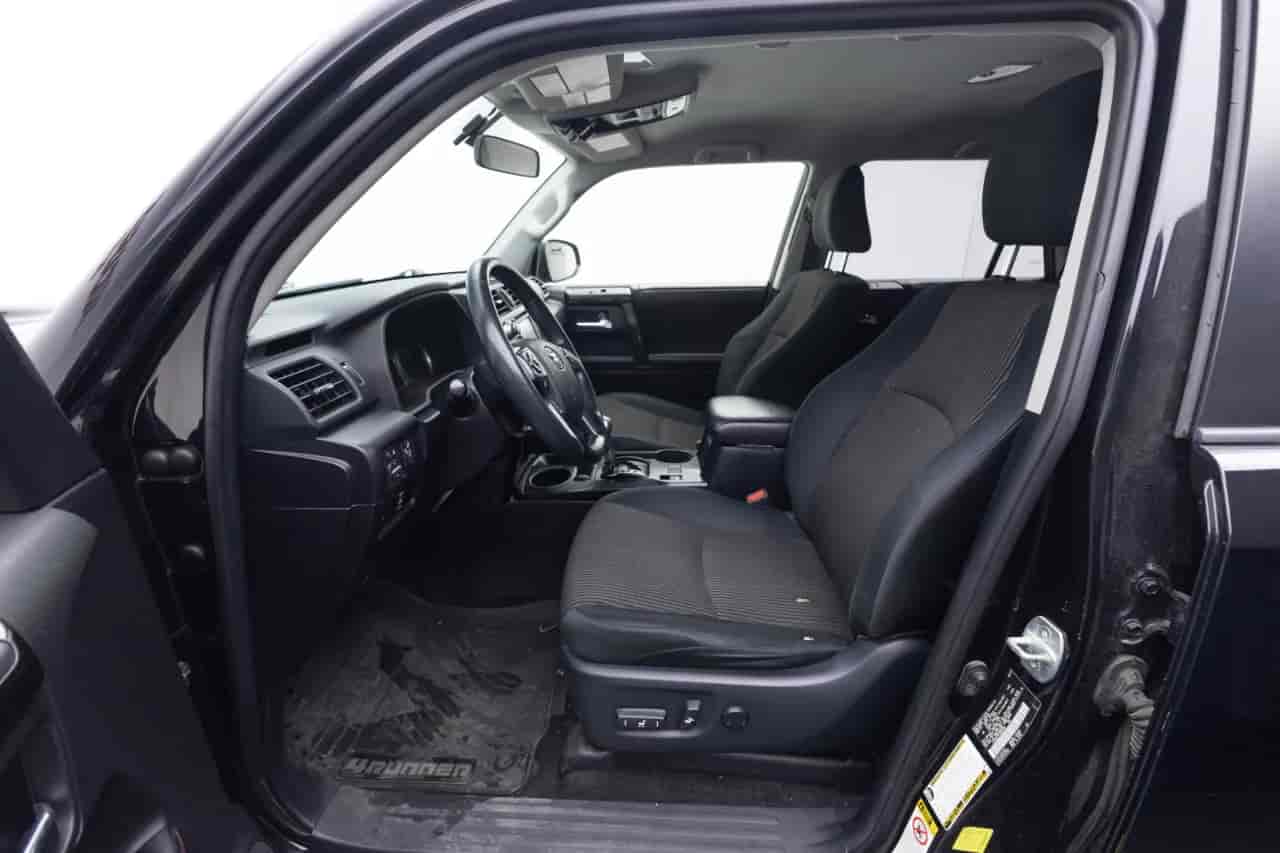 TOYOTA 4-Runner - 10