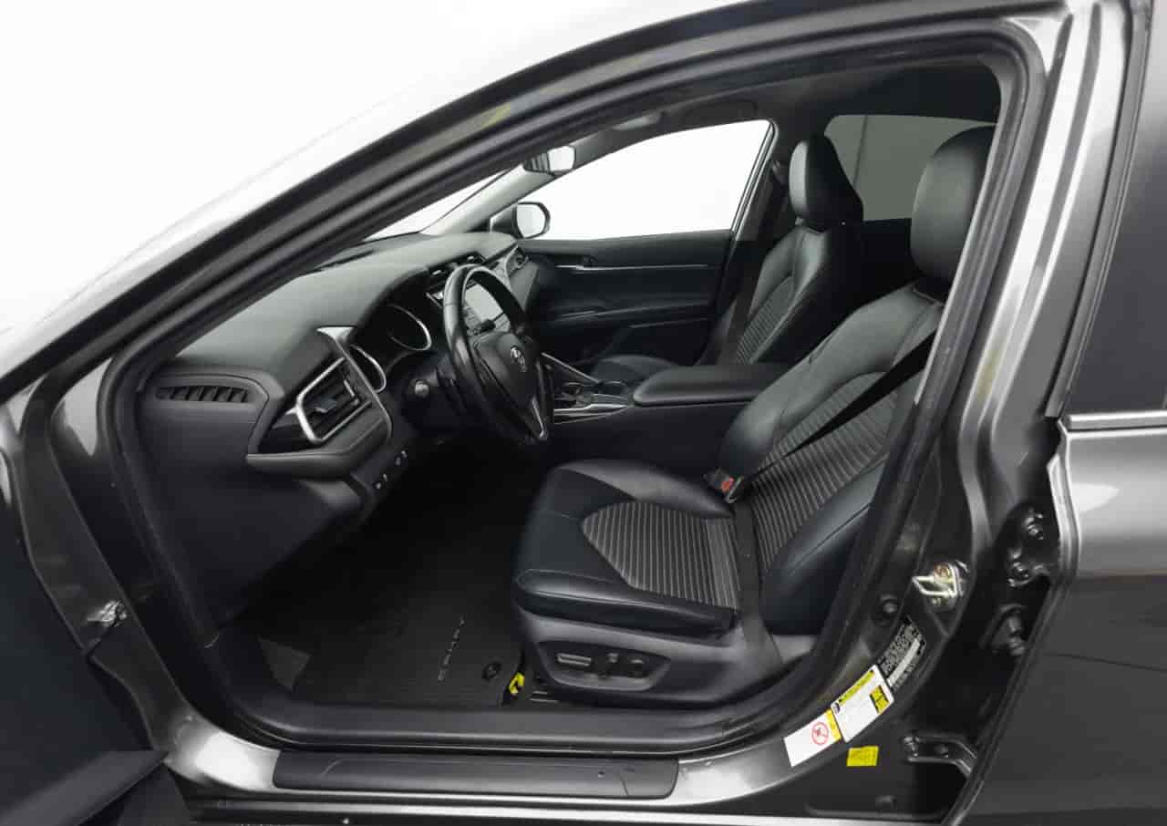 TOYOTA Camry - 9
