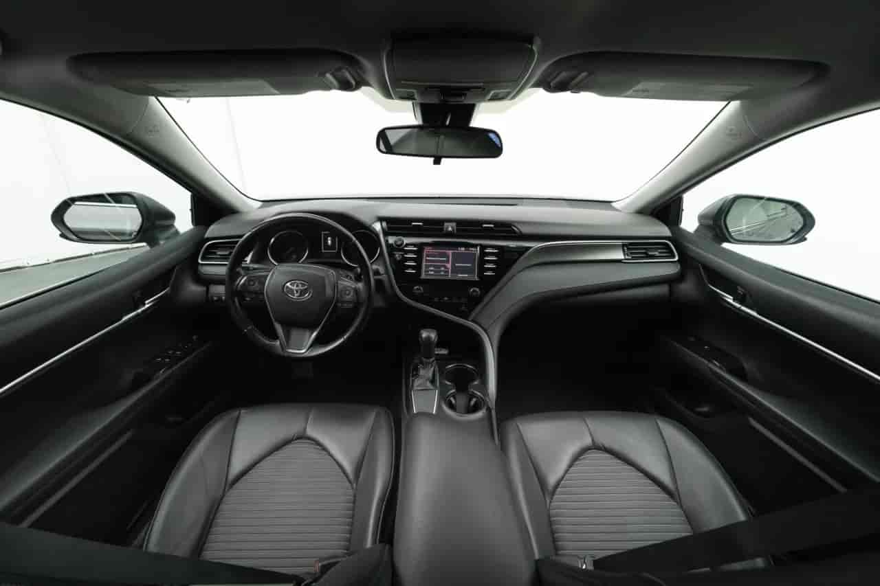 TOYOTA Camry - 8