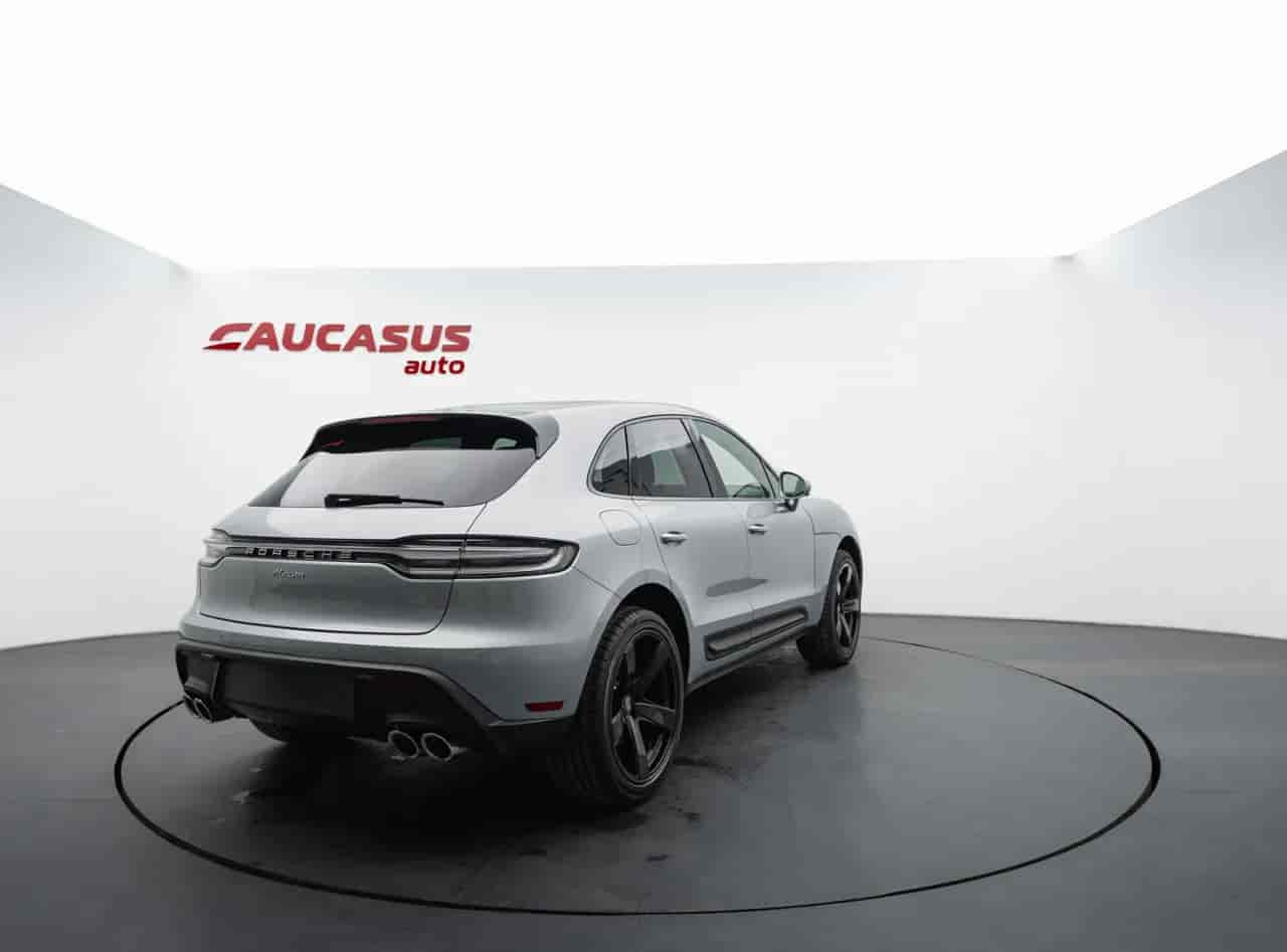 PORSCHE Macan - 4
