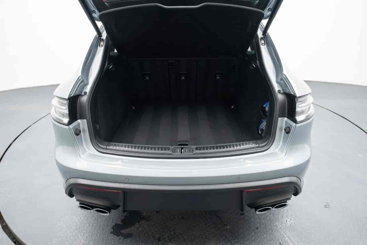 PORSCHE Macan - 7