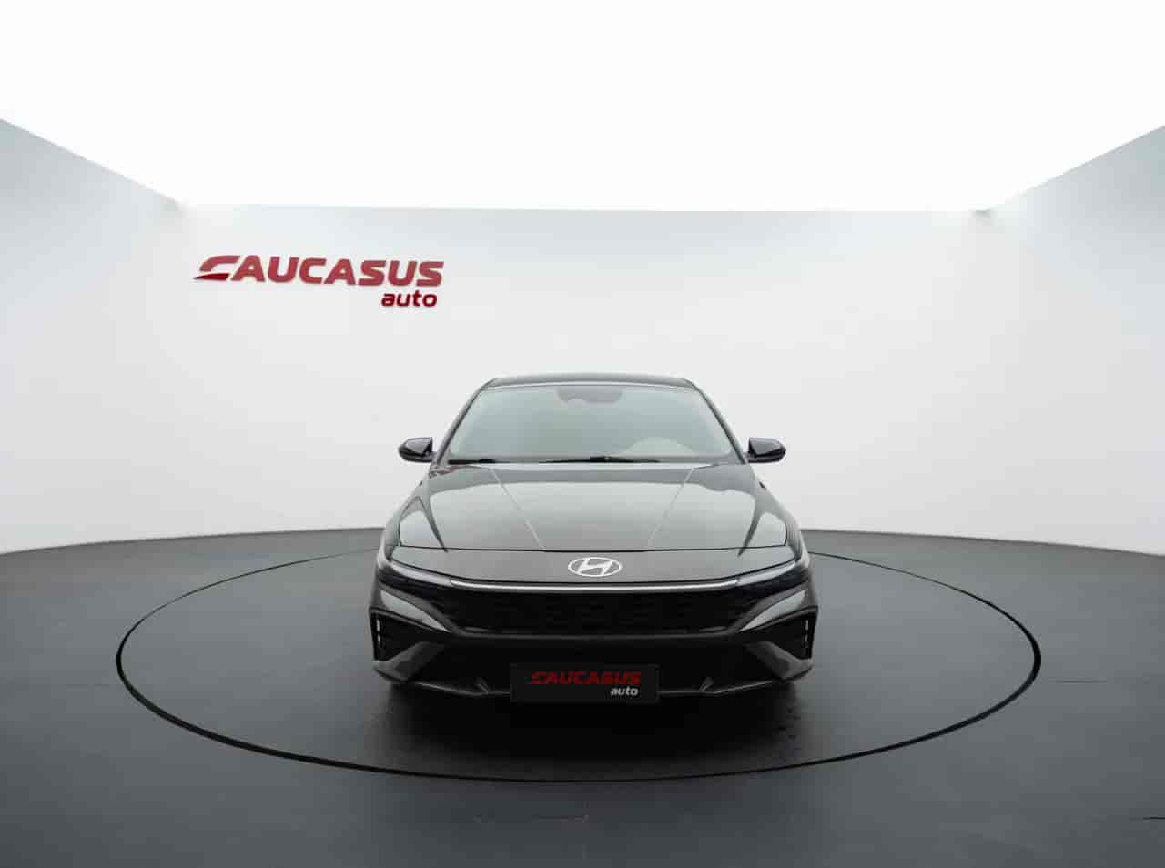 HYUNDAI Elantra - 2
