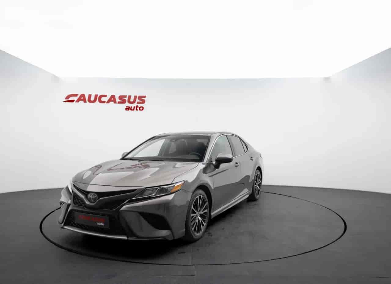 TOYOTA Camry - 1