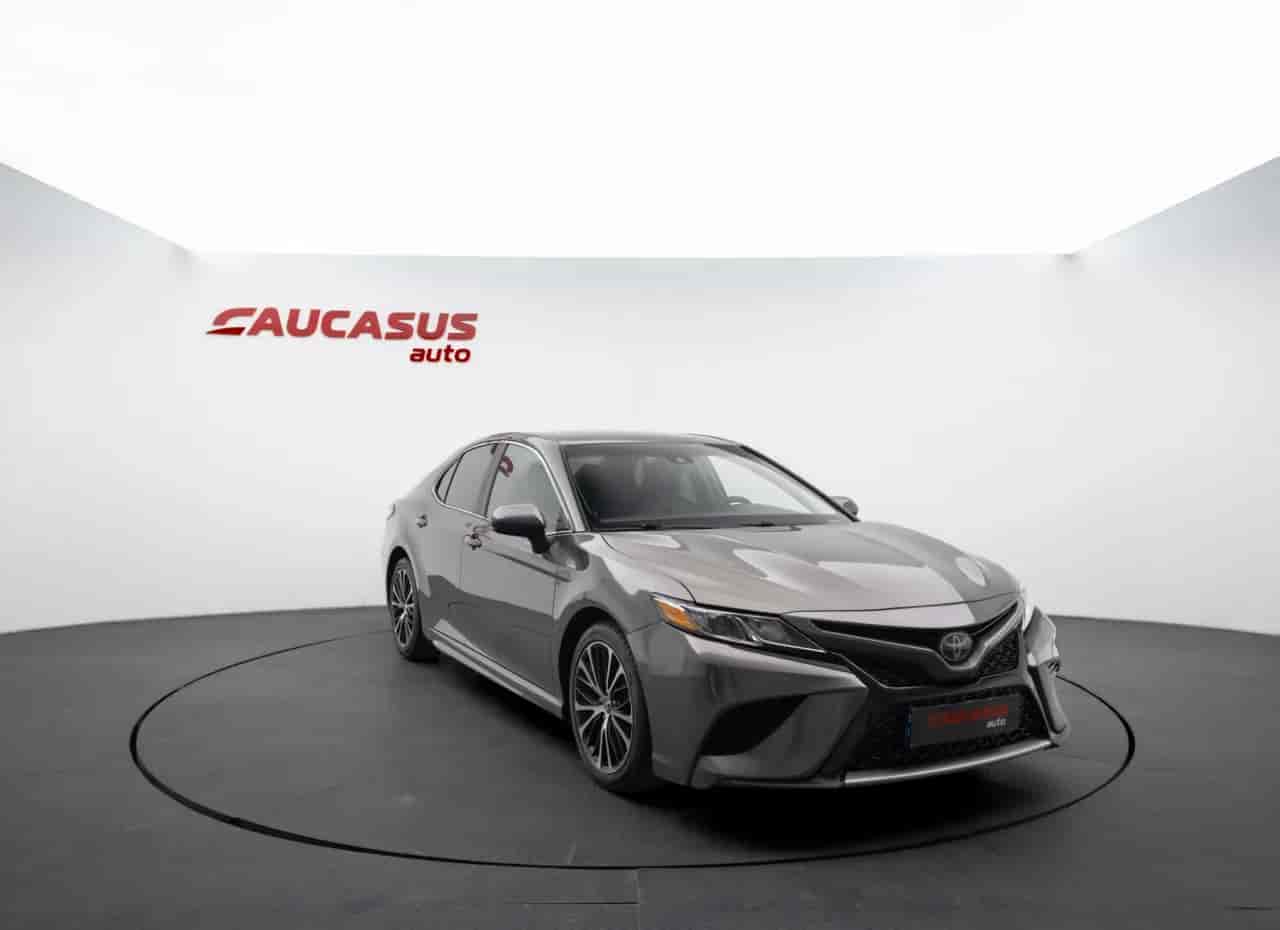 TOYOTA Camry - 3
